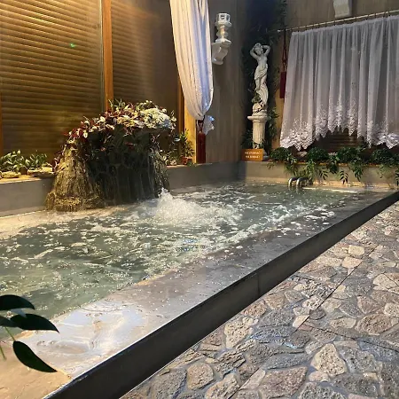 Campetrus- Dom Krawca Villa